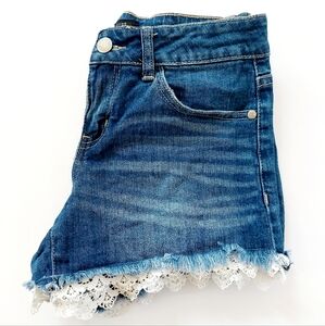 Lace Accent Dark Wash Midi Shorts‎ size Small Judy Blue #JB1535
